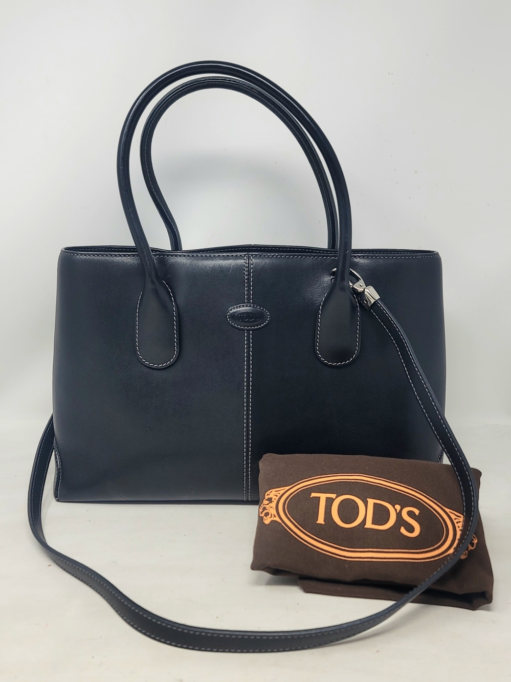 Tod's D Bag Black Leather Medium Tote Shoulder Hand Bag Authentic Vintage Italy